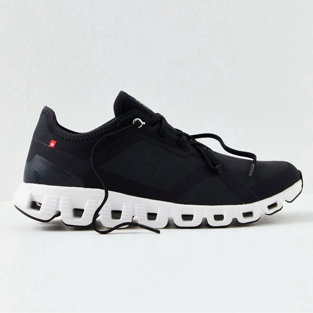On Cloud X 3 AD Sneaker Black White Women's Size 7
